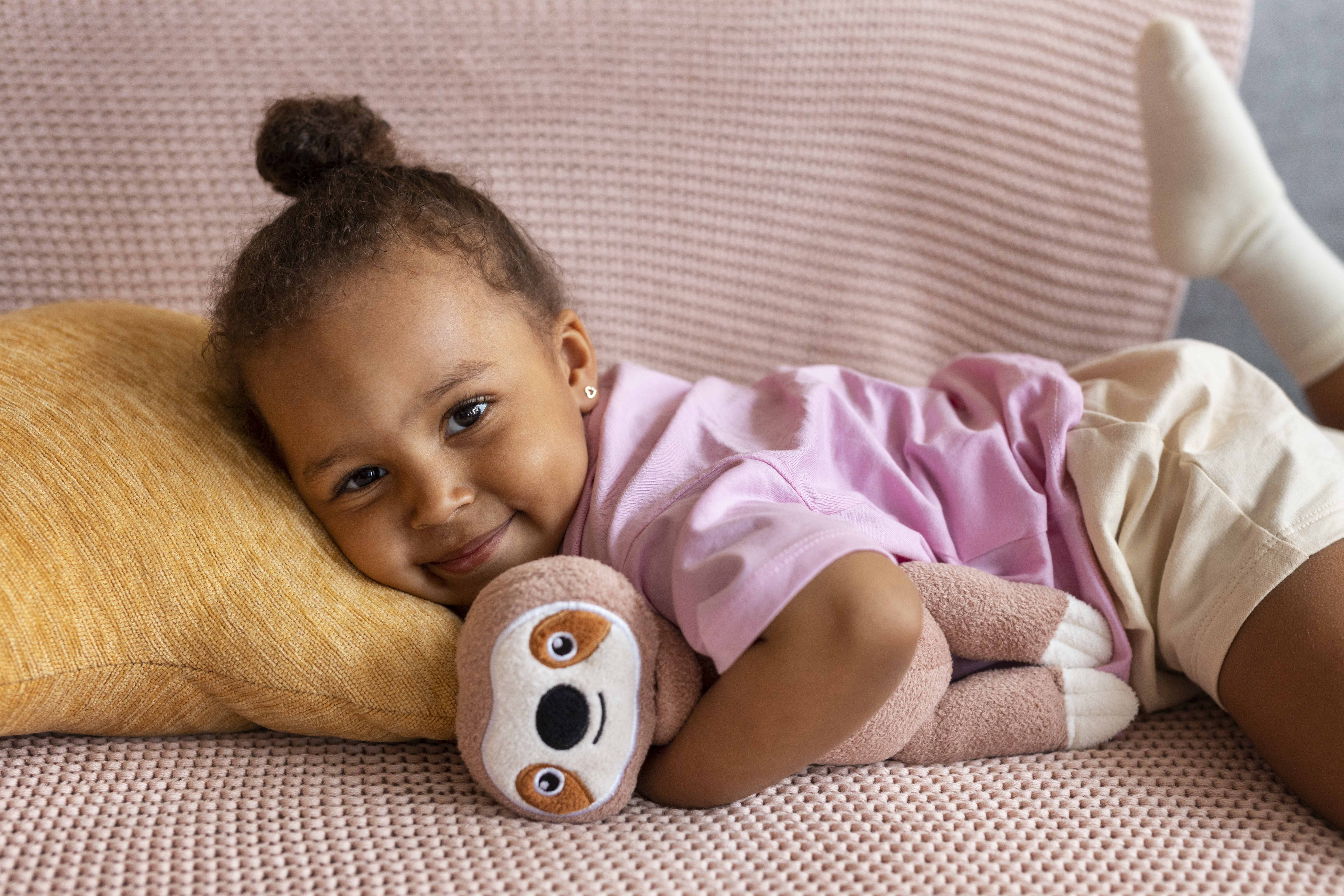 cute-kid-with-stuffed-animal